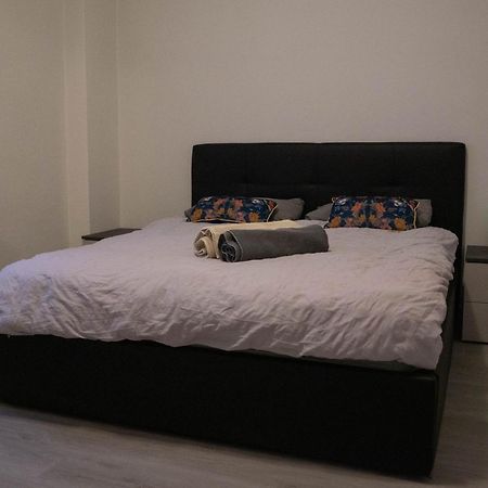 Bilocale Vicino Al Centro Di Verona - Ristrutturato Di Recente! Apartment Ngoại thất bức ảnh